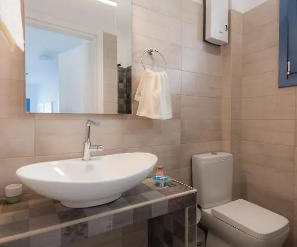 Blue Seaside Kamares (Sifnos)