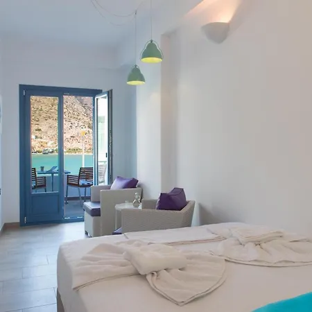 Blue Seaside Kamarai