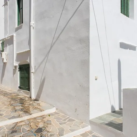 Blue Seaside Kamares (Sifnos)